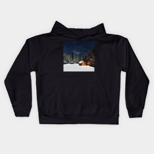 Winter Cozy Cabin in Snow Pine Trees Mountain Peaceful Landscape Art Kids Hoodie